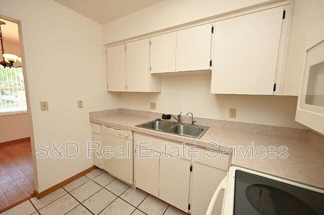 Building Photo - 848 Mikasuki Dr
