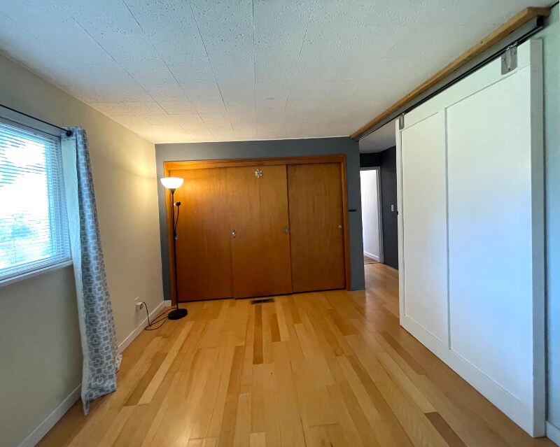 Building Photo - 1616 Perry Ave