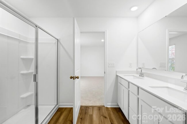 Building Photo - 544 Sand Dunes Dr