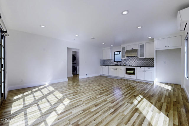 Building Photo - 1845 Las Lunas St