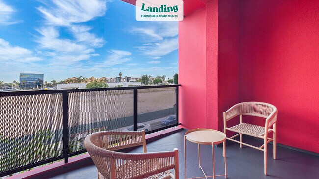 Building Photo - 2211 E Orangewood Ave