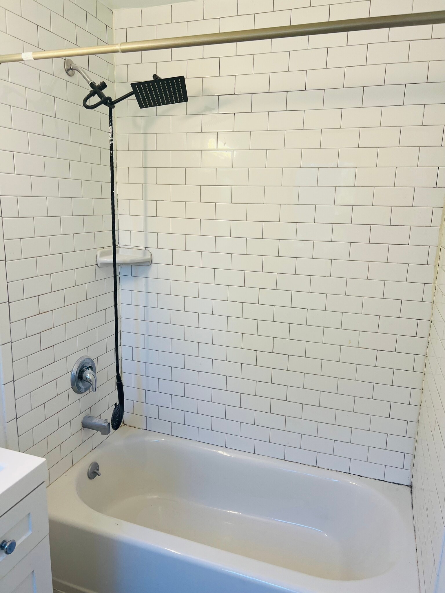 Building Photo - 294 West Post Road