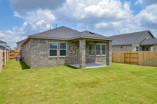 Building Photo - 9727 Rialto Hts Dr