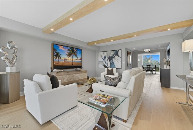 Building Photo - 7515 Pelican Bay Blvd