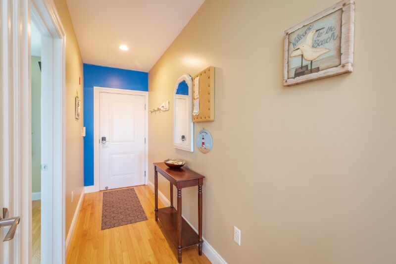 Building Photo - 83 Ocean Blvd