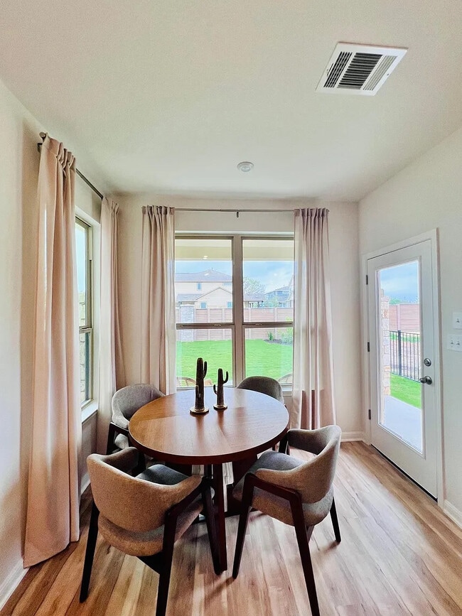 Building Photo - Room in Townhome on Cowbird Path