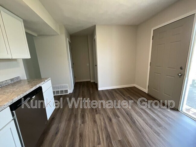 Building Photo - 1975 Nathan Ave