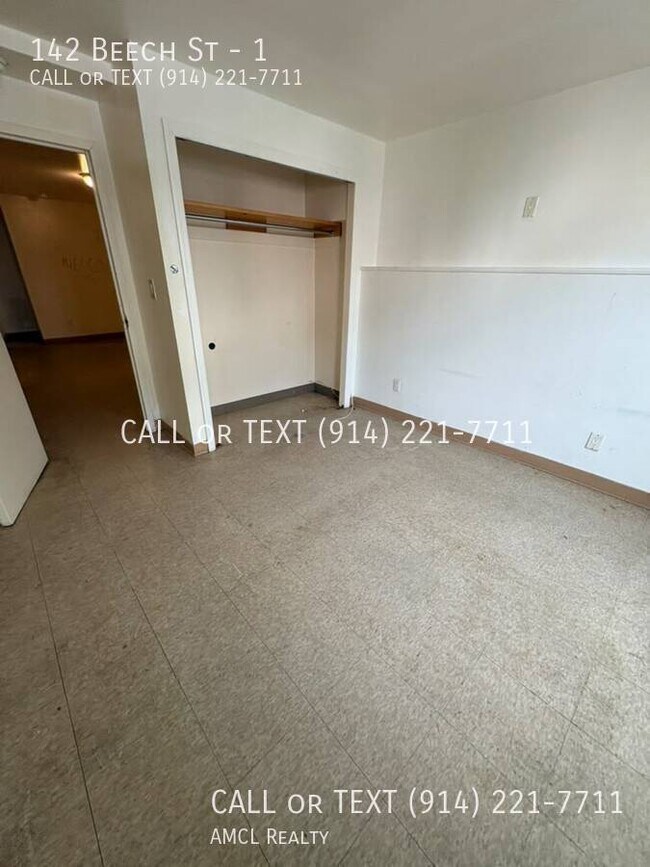 Building Photo - 142 Beech St