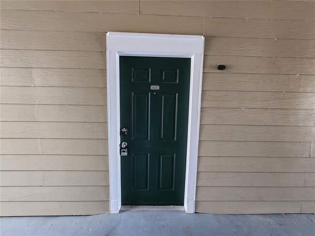 Building Photo - 13037 Mulberry Park Dr