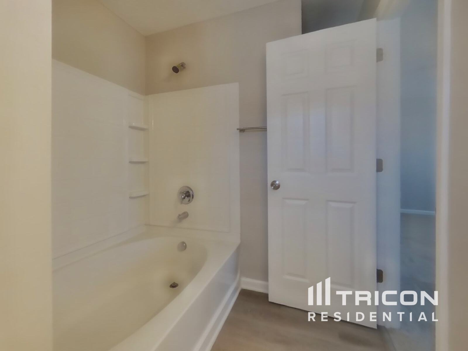 Building Photo - 129 Honey Tree Rd