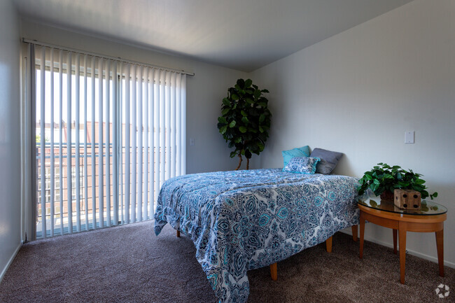 Model Unit - Huntington Senior Plaza 55+