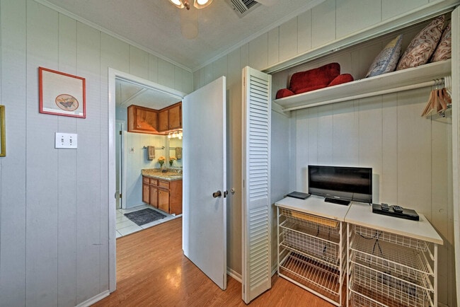 Building Photo - 23115 Camino St