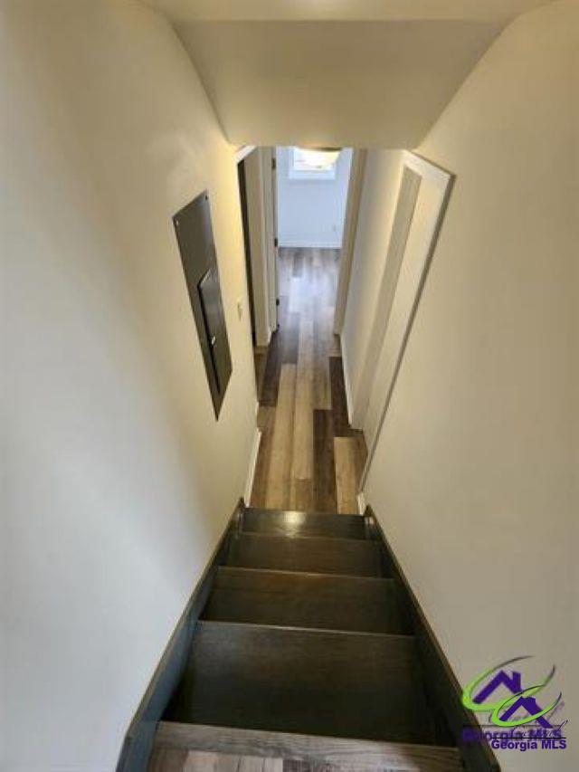 Building Photo - 121 Highland Dr