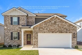 Building Photo - 195 E Millbrook Dr