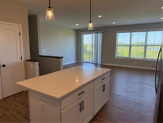 Building Photo - 18928 73rd Ave N