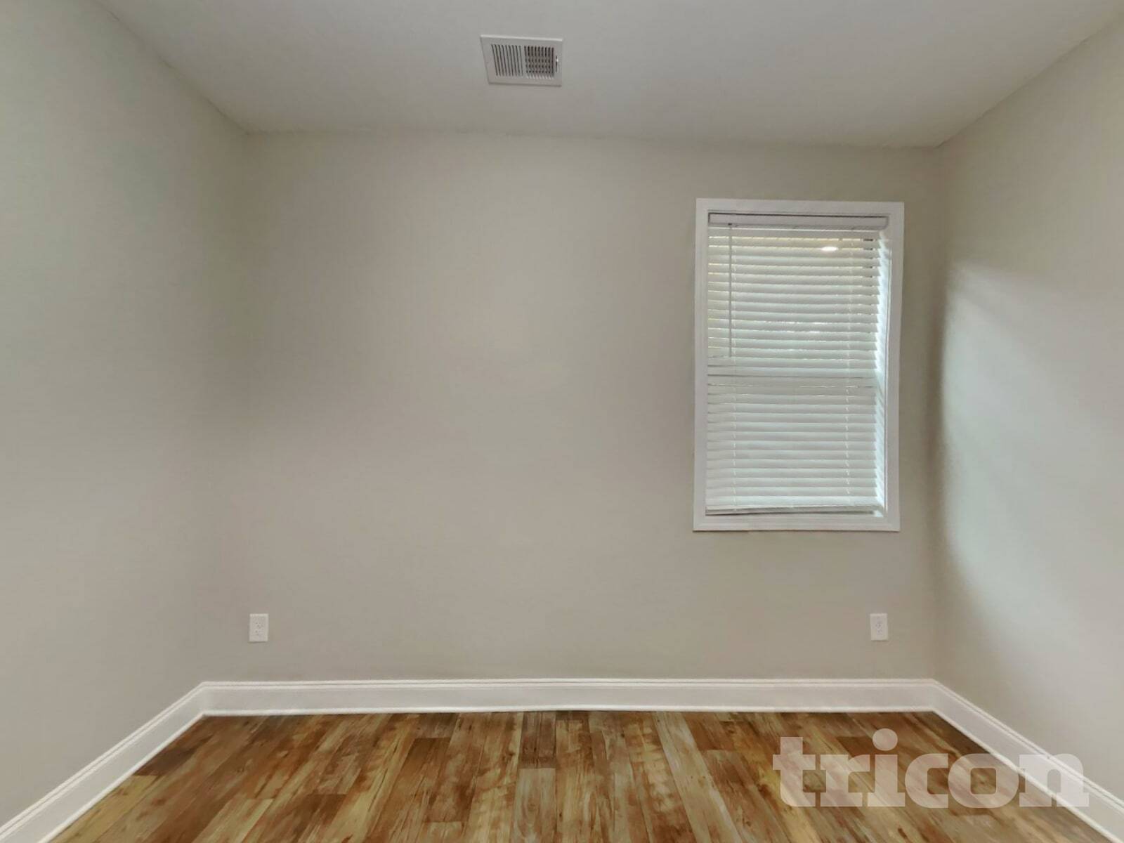 Building Photo - 1324 Black Oak Cir