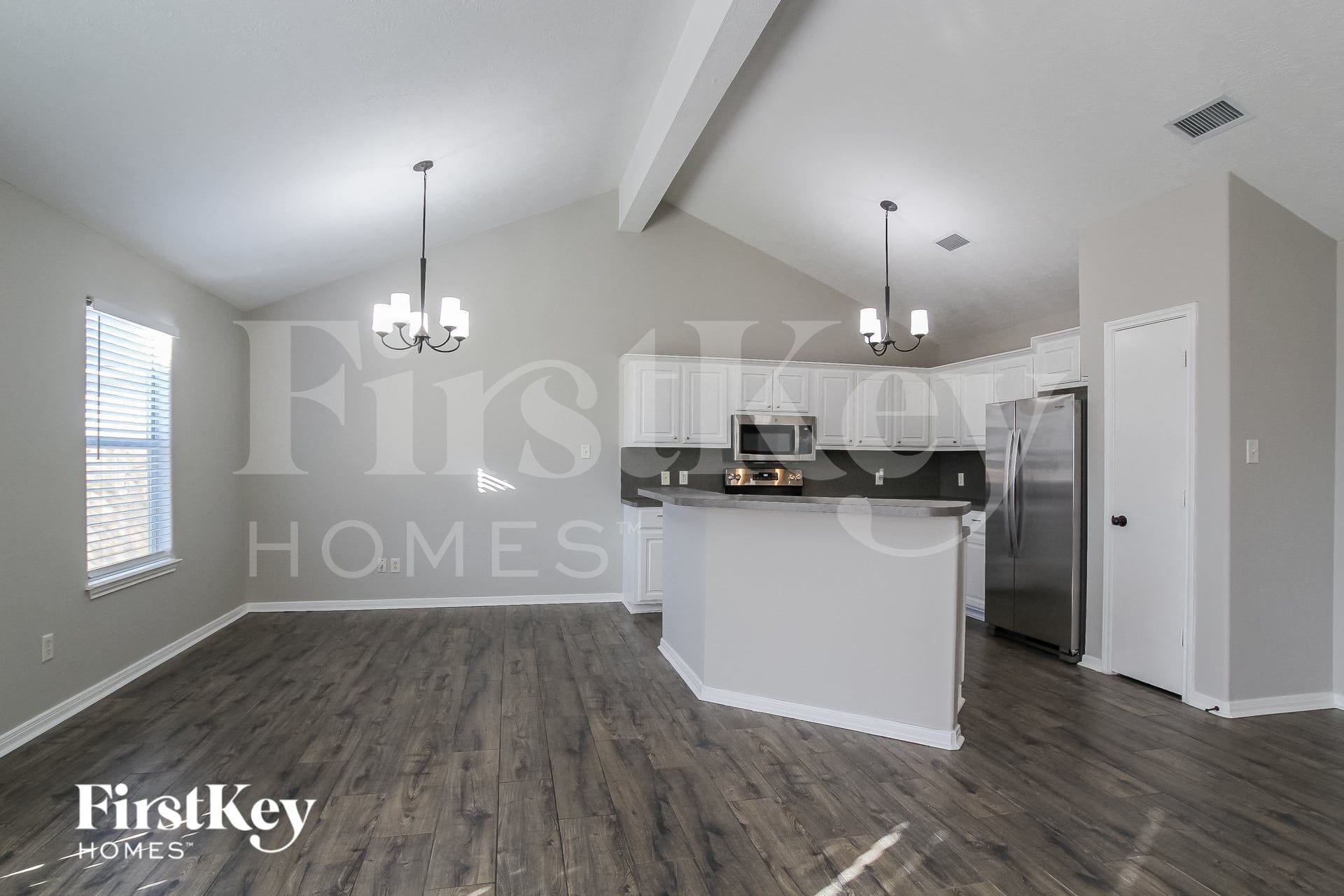 Building Photo - 16204 N View Ct