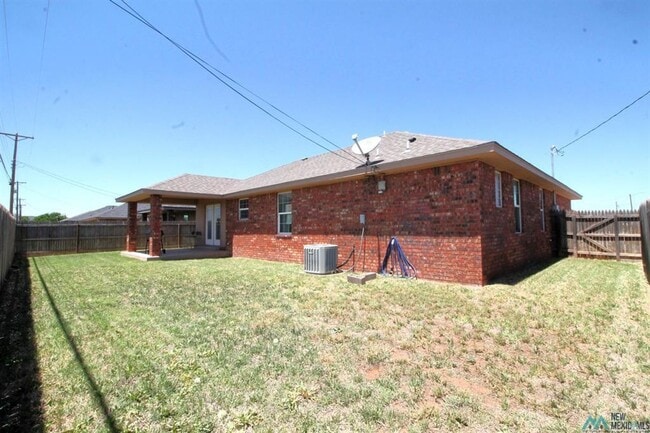Building Photo - 125 Sombrero Rd