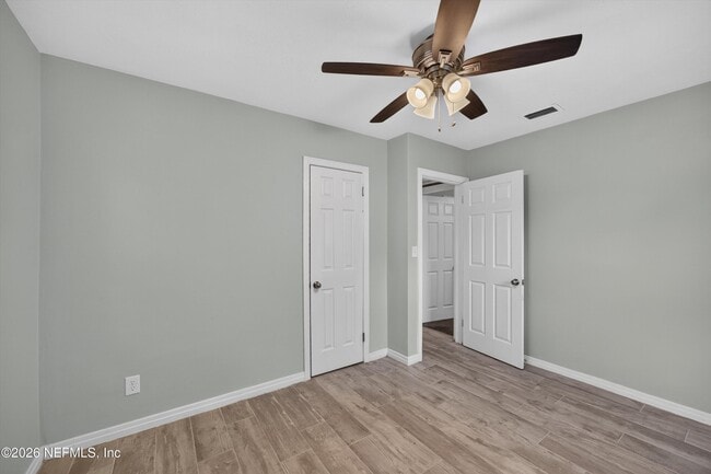 Building Photo - 2256 Inwood Cir S