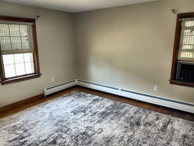 Building Photo - 1045 S Pitt St