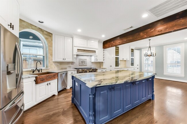 Building Photo - 4408 Mildred St