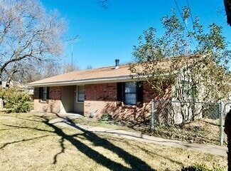 Building Photo - 4503 3rd St