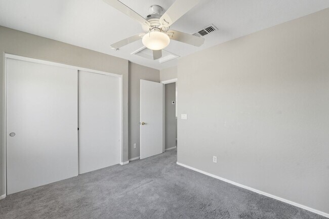 Building Photo - Charming El Mirage Rental – 3 Bedrooms, 2....