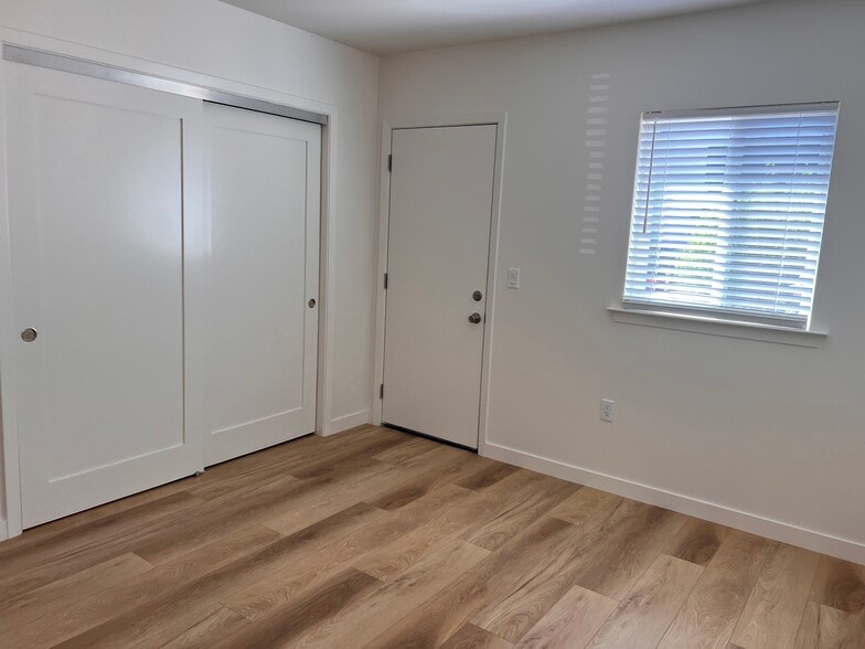 Building Photo - 1219 Laurel St