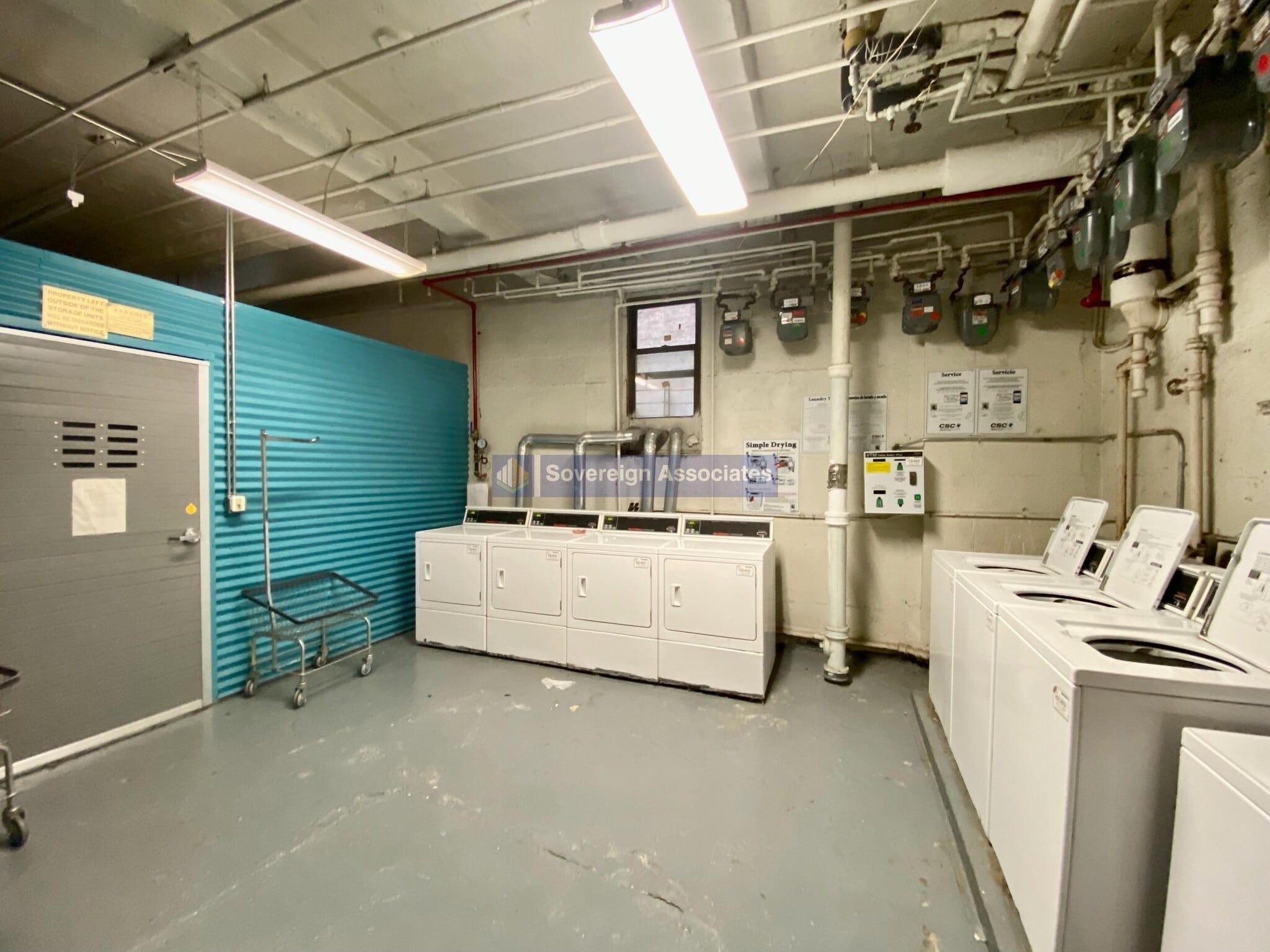 Building Photo - 100 Arden St