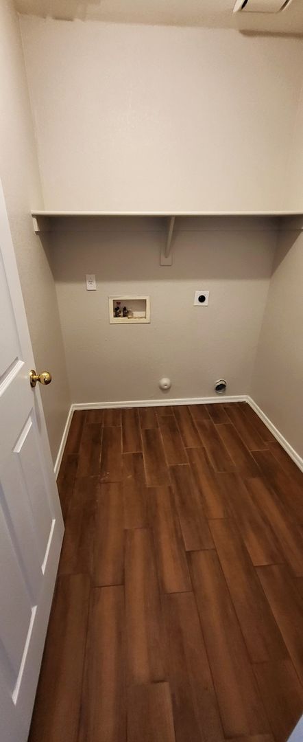 Building Photo - Lovely Corner Lot Home In South Phoenix!!!