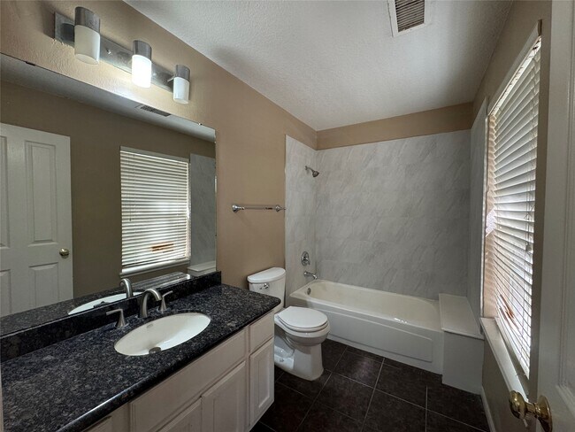 Building Photo - 20602 Autumn Terrace Ln