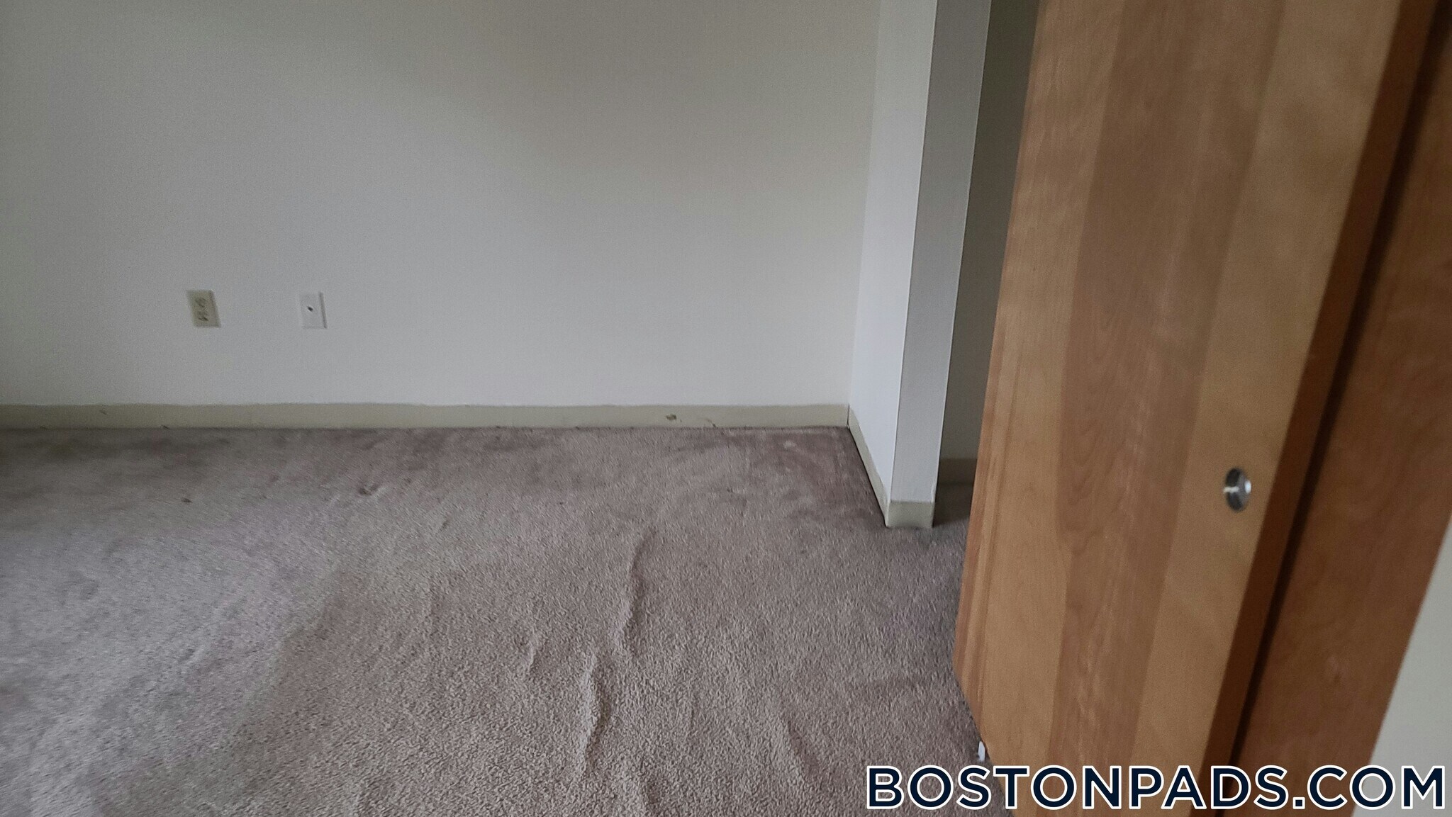 Building Photo - 148 N Beacon St