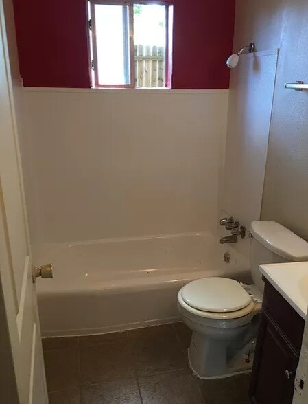 Building Photo - 1502 Allendale Rd