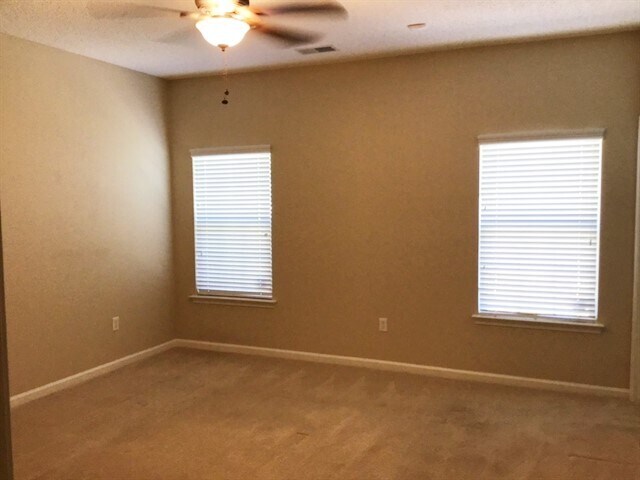 Building Photo - 25 Hartland Ct