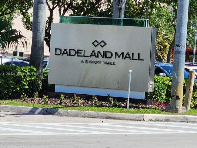 Building Photo - 7368 SW 82nd St