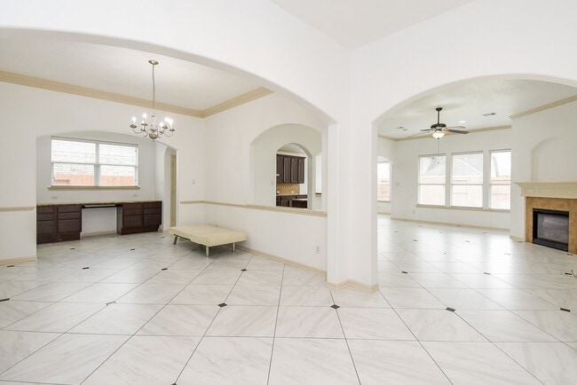 Building Photo - 6822 Clemson Ln