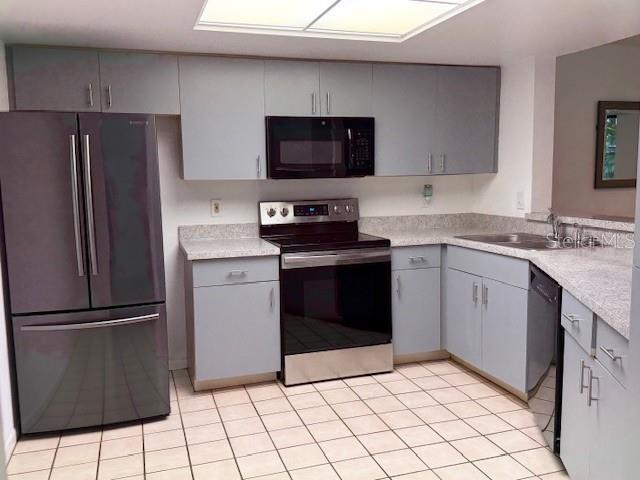 Building Photo - 1913 Whispering Way