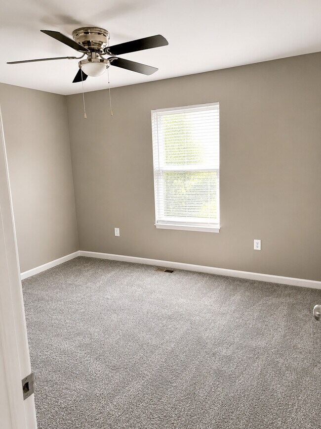 Building Photo - Richardson Rd Townhomes