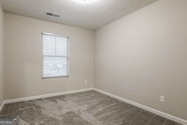 Building Photo - 1603 Iris Walk