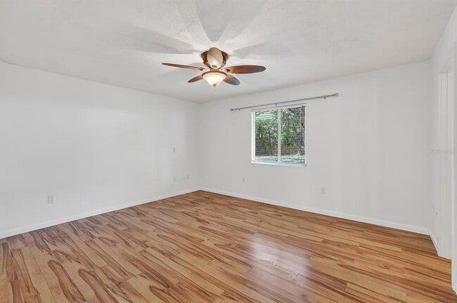 Building Photo - 12 Dawson Dr