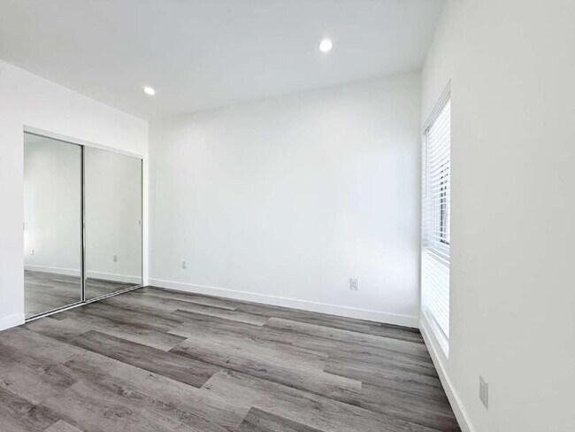 Building Photo - 1258 Leighton Ave