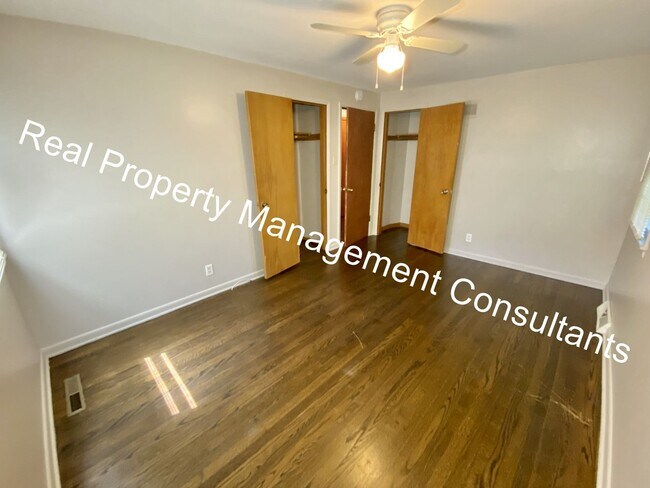 Building Photo - $500 Rent Credit on 3 Bedroom Home