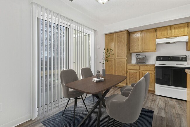 Building Photo - Sugar Street Townhomes