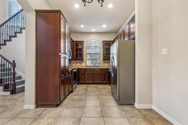 Building Photo - 1924 Lantana Ln