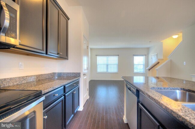 Building Photo - 58 Iron Gate Rd