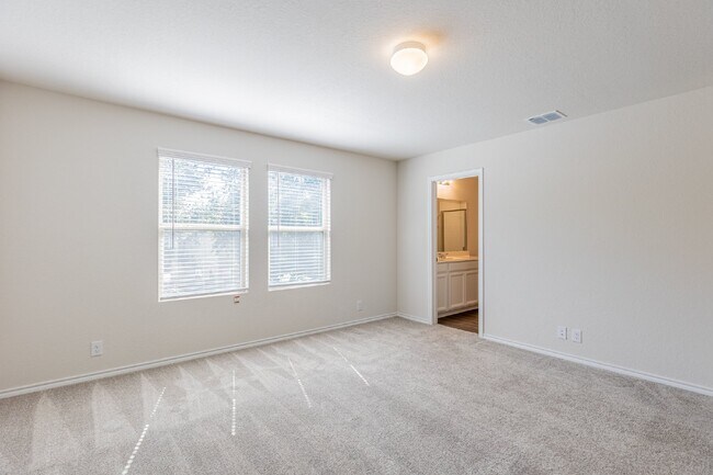 Building Photo - 6806 Prue Rd