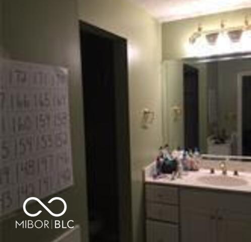 Building Photo - 8065 Hoover Ln