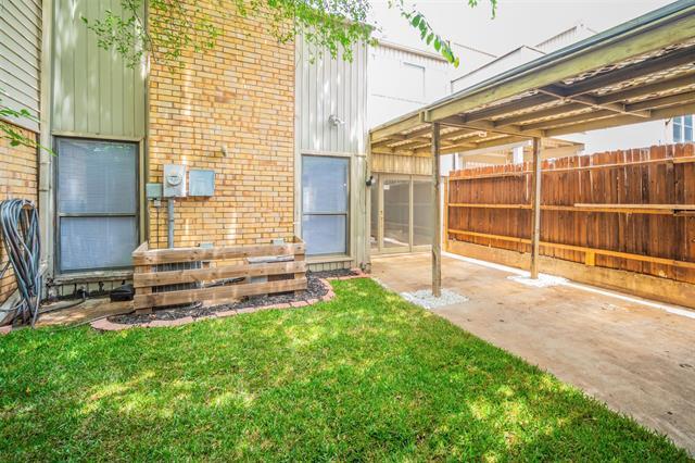 Building Photo - 1606 Choteau Cir