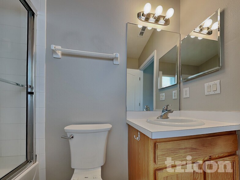 Building Photo - 25921 Terrawood Loop