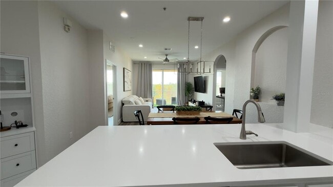 Building Photo - 6466 Cava Alta Dr